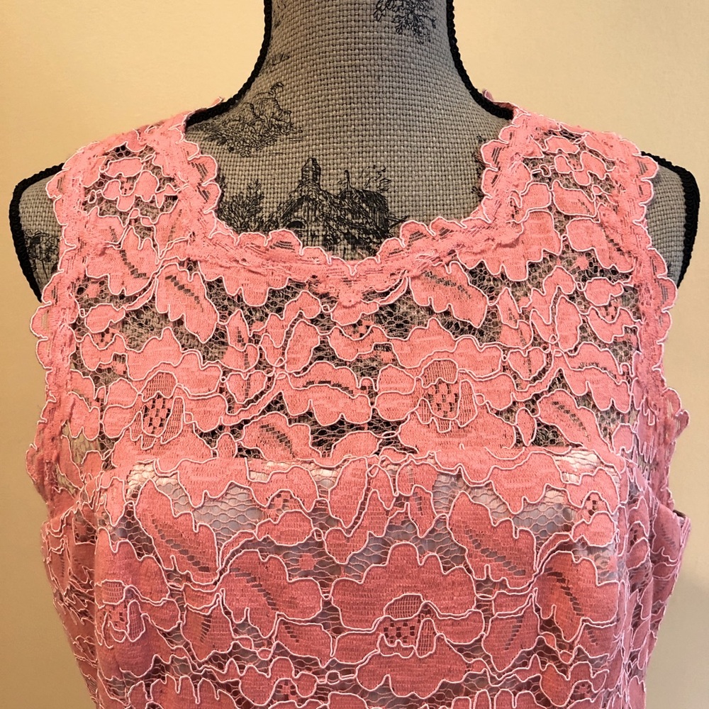 Vince Camuto lace coral dress